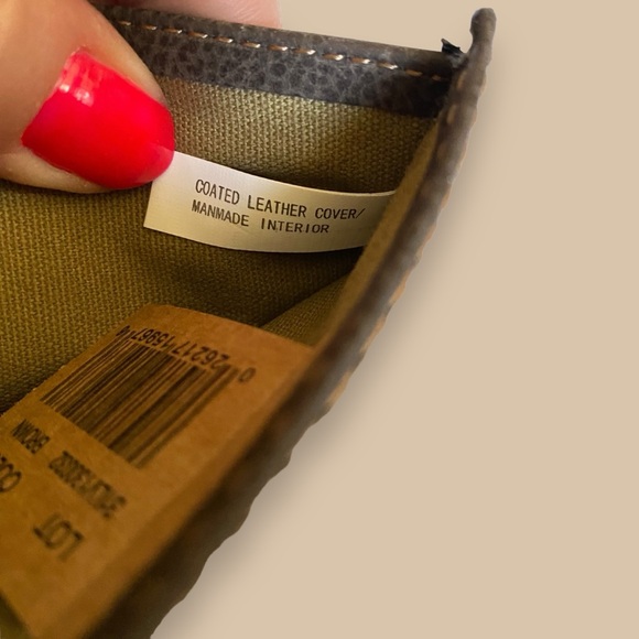 NWT Levi’s Brown Leather Mens RFID Extra Capacity Slimfold Wallet - Picture 13 of 16